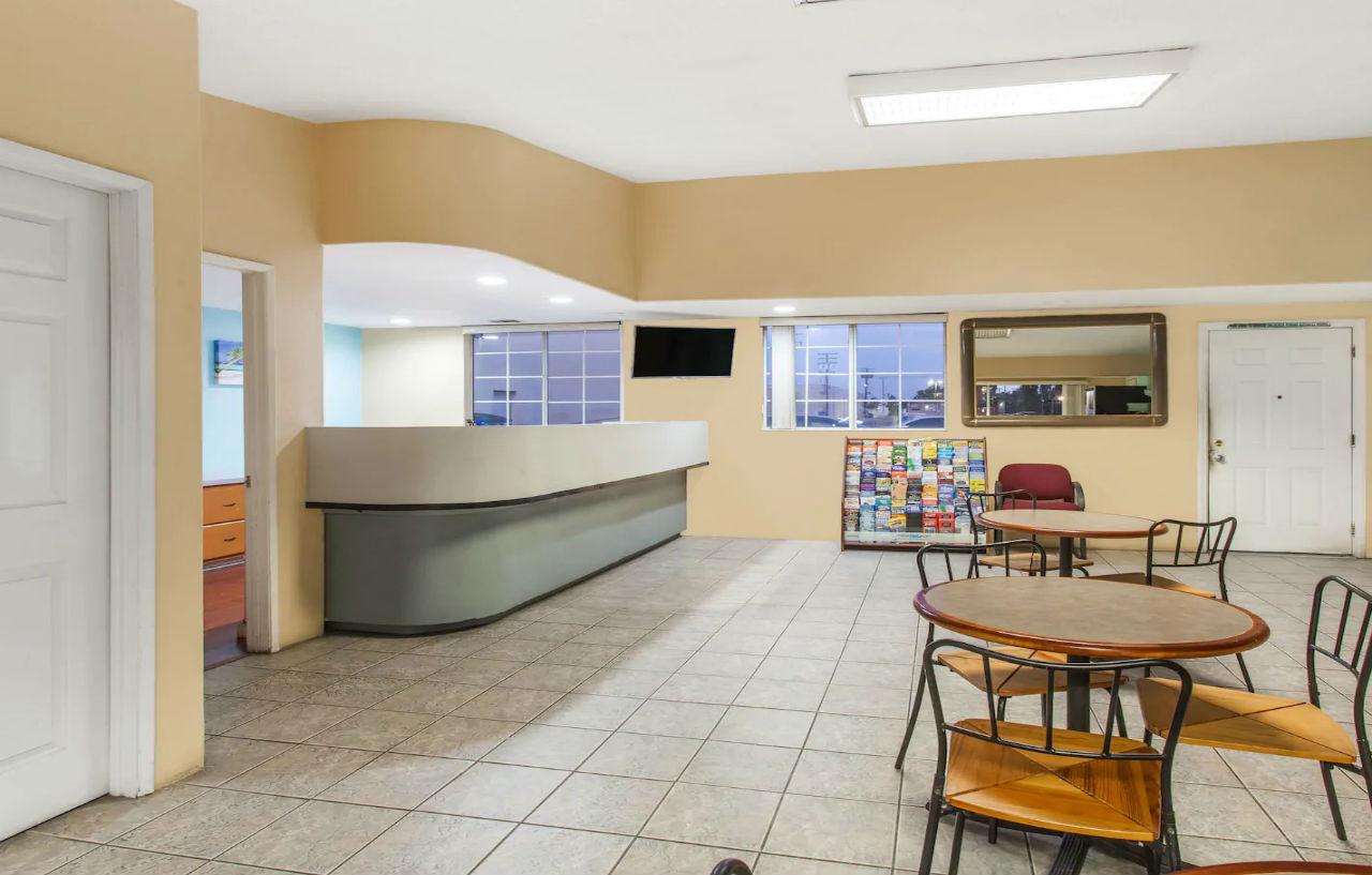 Travelodge By Wyndham Seaworld Motel 2*